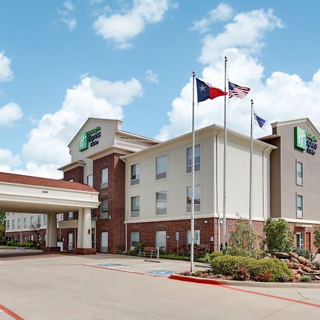 Holiday Inn Express Hotel & Suites Cleburne By Ihg Exterior photo